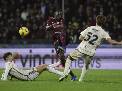 Druga pobeda De Rosija na klupi Rome: Salernitana se dobro držala