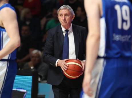 Gruzija igra potpuno drugačiju košarku od Finske: Svetislav Pešić priprema Srbiju za drugu pobedu na putu ka Evrobasketu