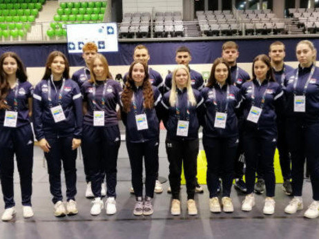 Srbija "upucala" ekipno evropsko zlato u konkurenciji juniorki: Fantastičan uspeh mladih strelkinja u Đeru