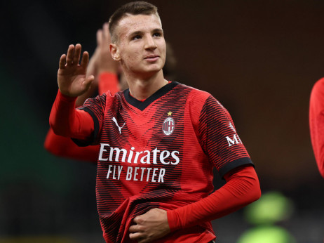 Milan gubi talentovanog napadača: U red za Kamardu stali Arsenal, Mančester siti i Totenhem