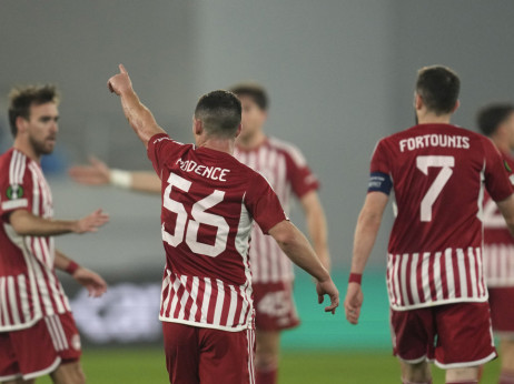 (VIDEO) Epski prolaz Olimpijakosa u Bačkoj Topoli:  Makabi pregažen sa 6:1 za plasman u četvrtfinale UEFA Liga konferencije