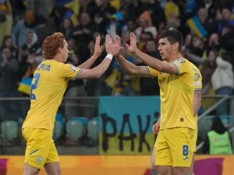 Ukrajina putuje na Evropsko prvenstvo: Cigankov i Mudrik režirali preokret protiv Islanda