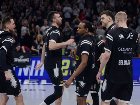 AdmiralBet ABA liga na TV Arena sport: Budućnost i Partizan oči u oči u borbi za drugo mesto