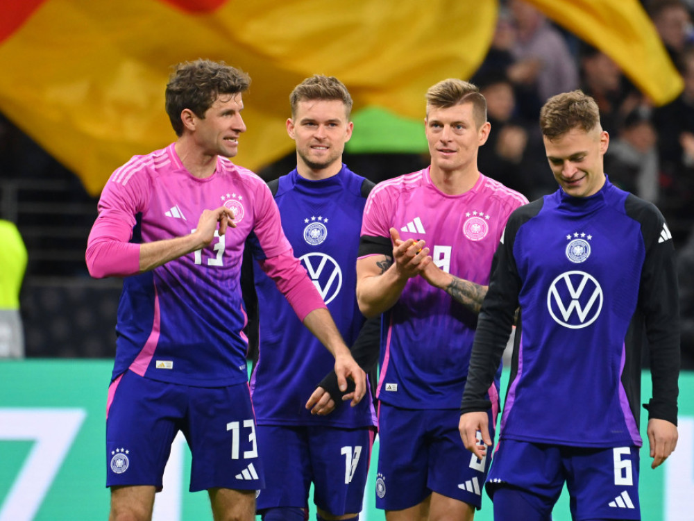 fudbalski reprezentativci Nemačke dobijaju drugačiju opremu s brojem četiri