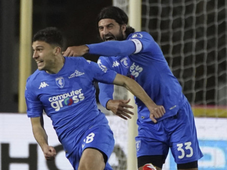 Empoli ostvario veliku pobedu, Milinković-Savić matiran tri puta