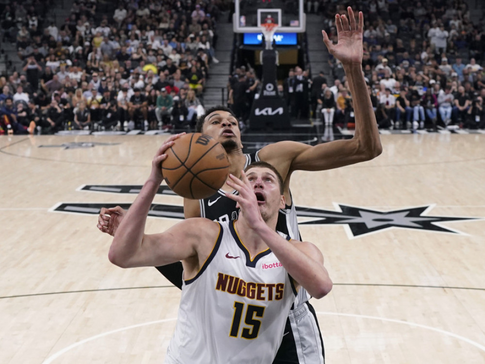 Nikola Jokić, košarkaš Denver, nije iskoristio priliku da donese trijumf Denveru