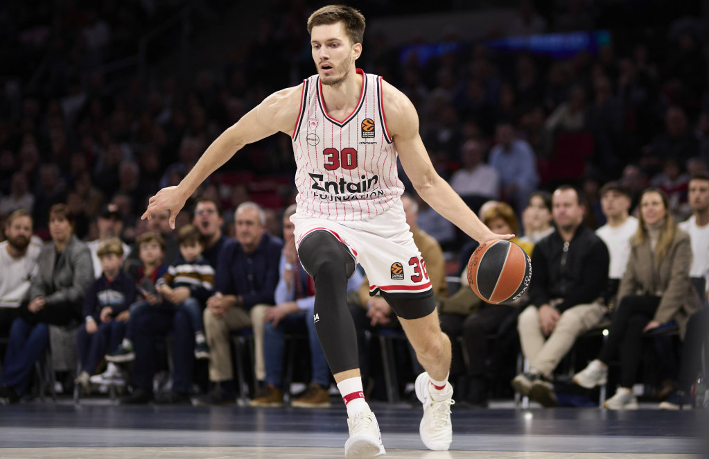 Filip Petrušev je prešao u Olimpijakos iz NBA lige