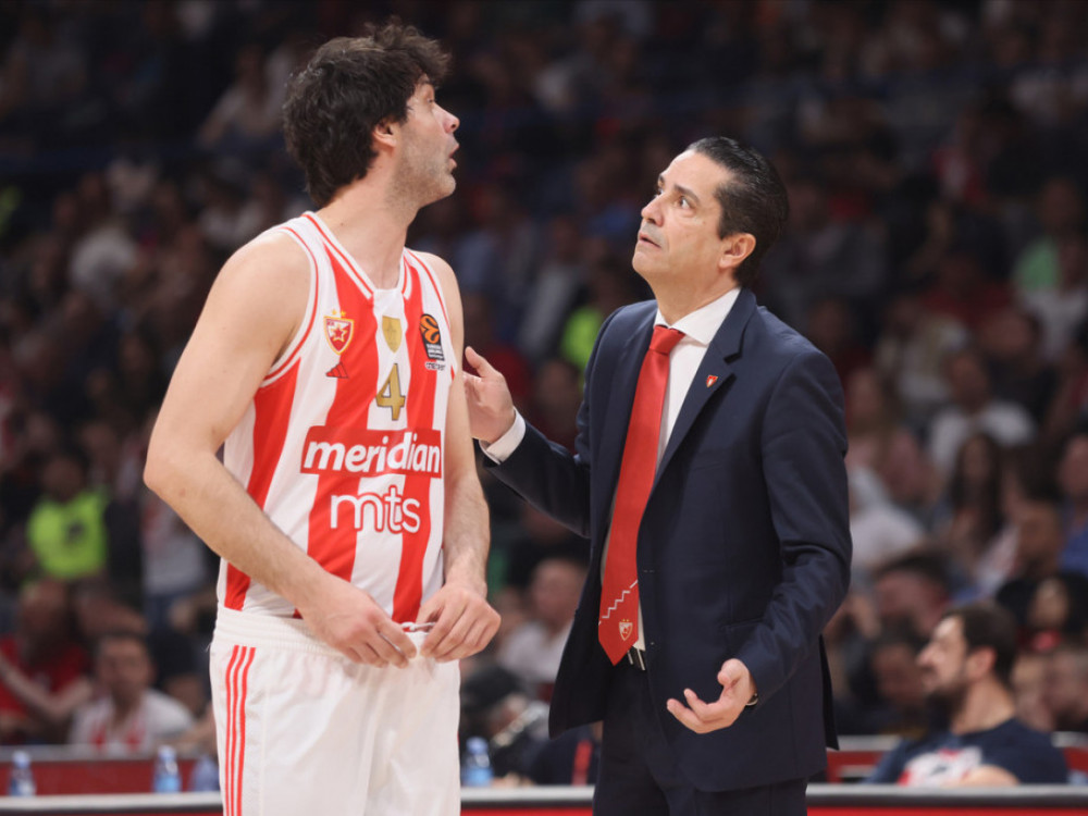 Miloš Teodosić i Janis Sferopulos, kapiten i trener KK Crvena zvezda, imaće veliku podršku