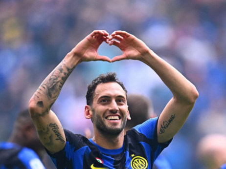 Inter uoči šampionskog slavlja savladao Torino