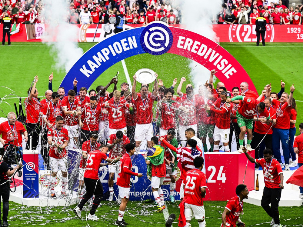 Slavlje fudbalera PSV-a