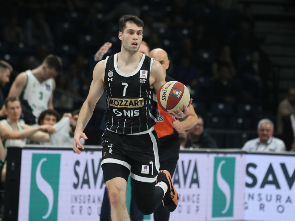 Mario Nakić u dresu Partizana