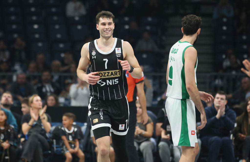 Mario Nakić