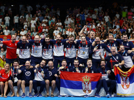 OKS uručio priznanje vaterpolistima Srbije za najbolje sportiste u 2024. godini