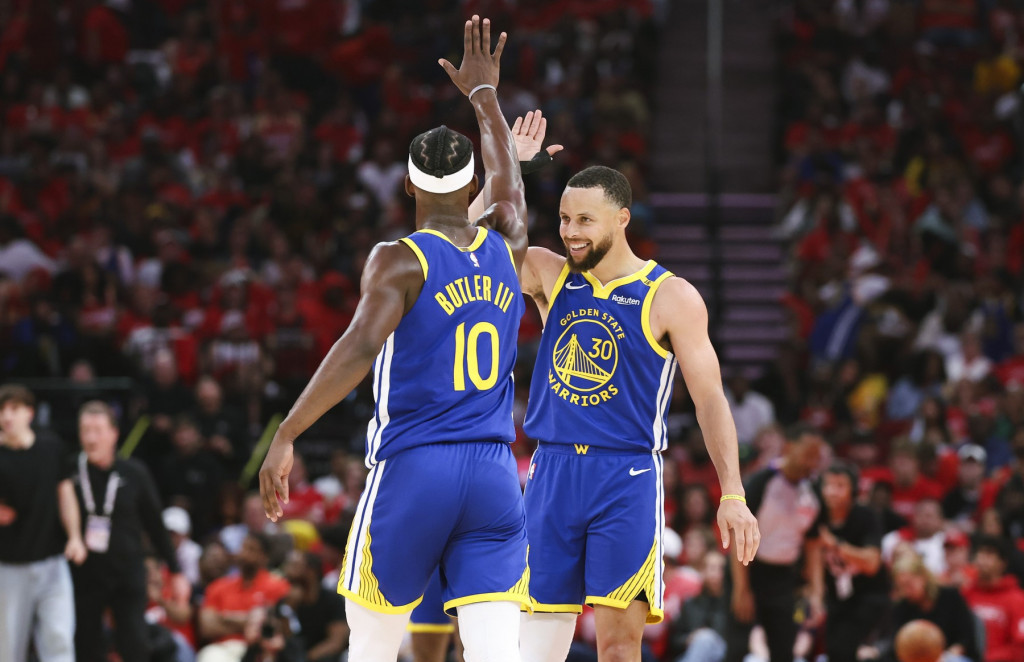 Golden Stejt Voriorsi su napravili brejk u prvoj utakmici protiv Hjuston Roketsa