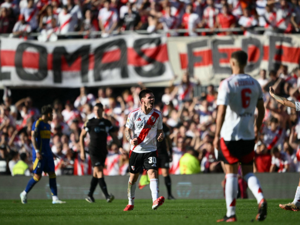 Franko Mastantuono slavi gol