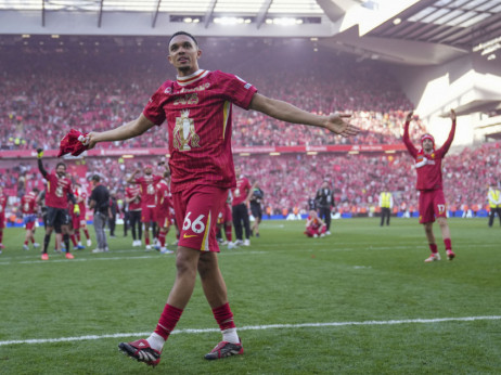 Trent Aleksander-Arnold sigurno dolazi u Real Madrid, ali ga "kraljevi" žele što pre na "Santijago Bernabeu"