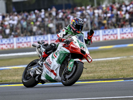Moto GP: U opštem haosu u Le Manu slavio Žoan Zarko, Markez drugi, Fabio bez plasmana