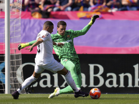 (UŽIVO, VIDEO) Barselona - Real 3:2: Spektakularni preokret, Rafinja pogađa