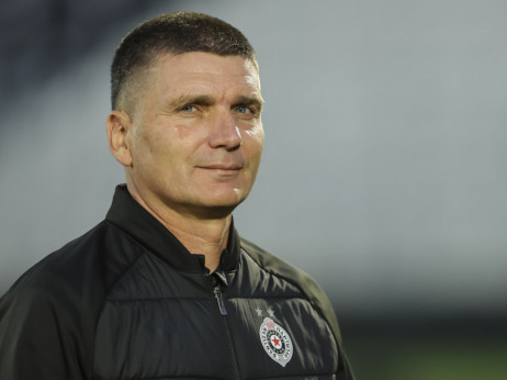 Bliži se start kvalifikacija za Evropu: Blagojević sa 24 igrača poleteo za Kipar