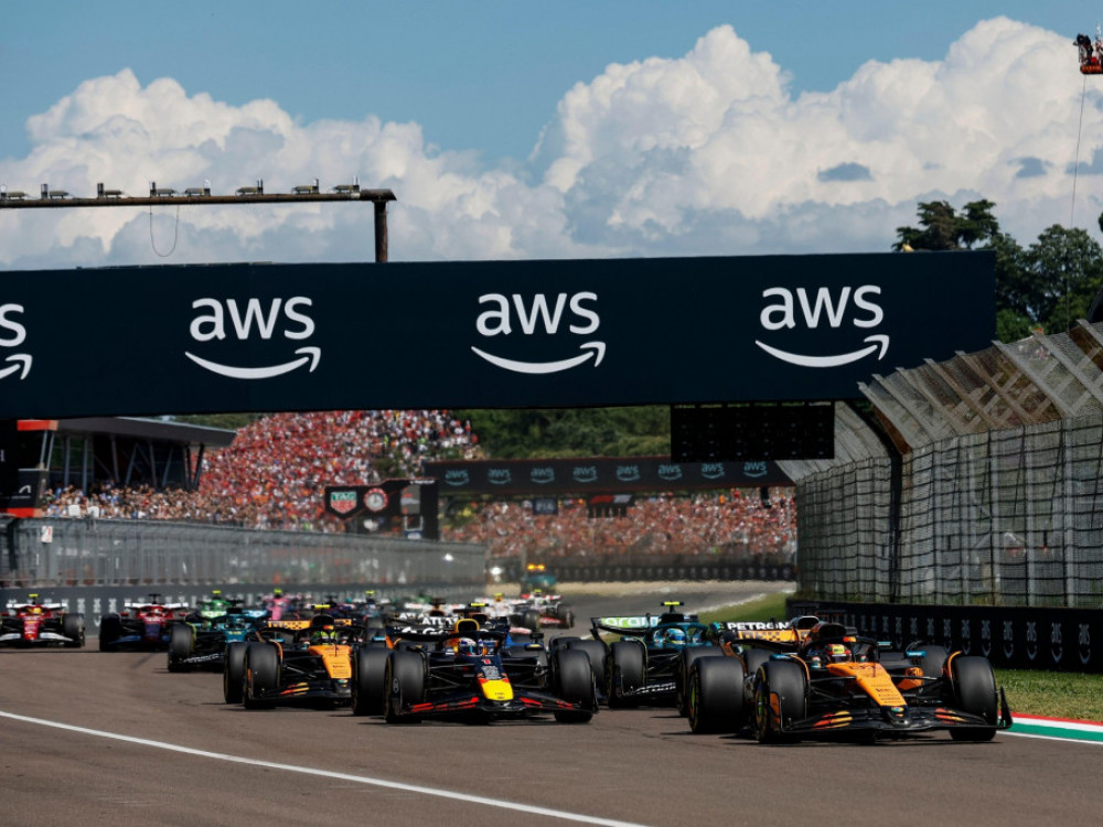 Bolidi Formule 1, posle starta trke za VN Emilije Romanje