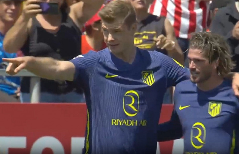 Aleksander Serlot i Antoan Grizman slave gol