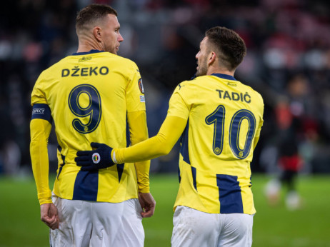 Tadić i Džeko napuštaju Fenerbahče: Sledeća stanica za Srbina već poznata?