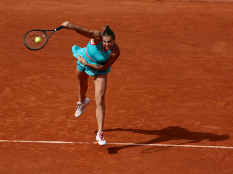 Švjontek i Sabalenka u četvrtfinalu Rolan Garosa: Poljakinja uz muku, Beloruskinja uz sigurnu ruku