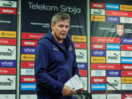 (UŽIVO) Obraćanje medijima selektora Dragana Stojkovića na TV Arena sport: "Orlovi" počinju novi ciklus