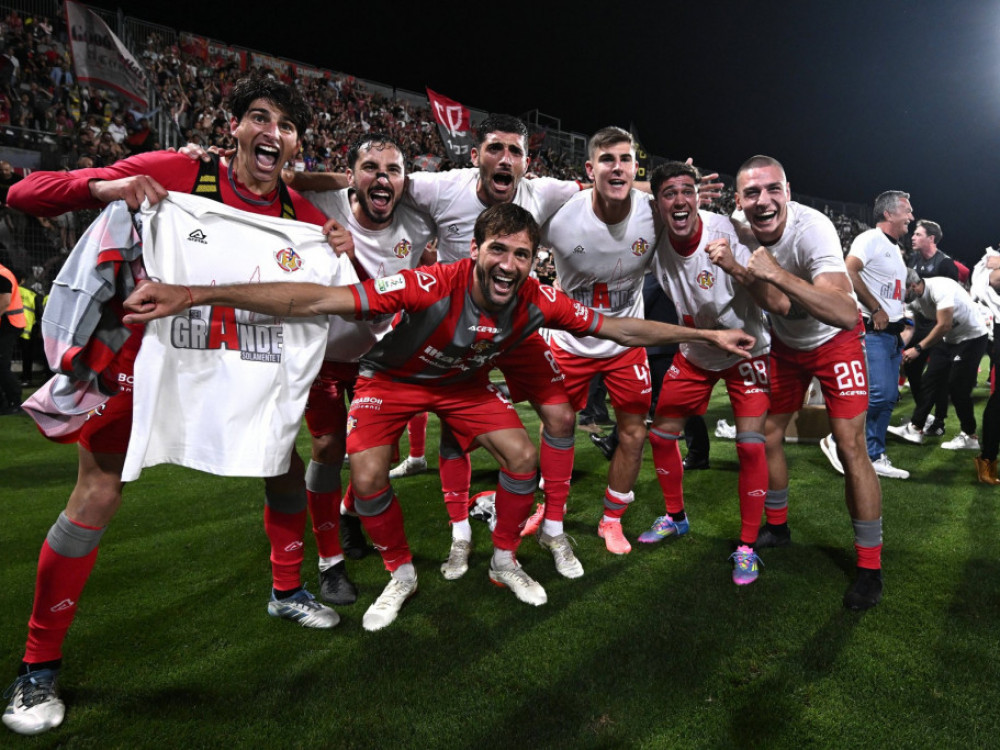 Fudbaleri Kremonezea, slave promociju u Seriju A