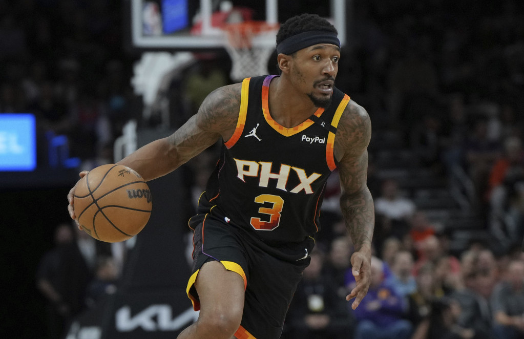 Finiks Sansi traže način da se rastanu sa Bredli Bilom