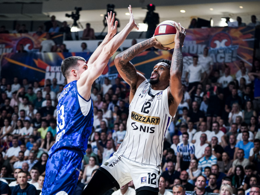 Sterling Braun, košarkaš Partizana
