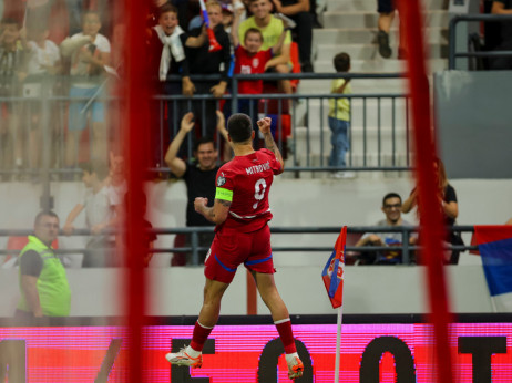 (UŽIVO) Srbija - Andora (1:0): Vode "orlovi", Mitrović trese mrežu!