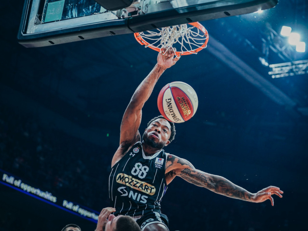 Tajrik Džouns, košarkaš Partizana