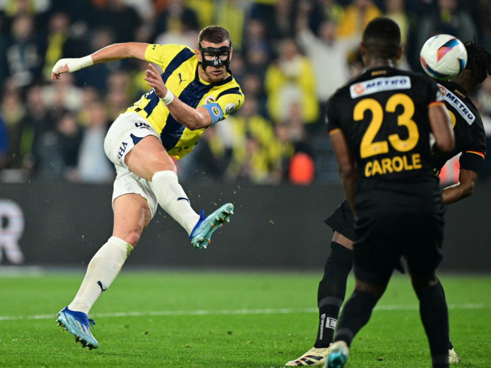 Edin Džeko u dresu Fenerbahčea