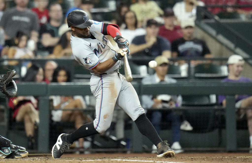 MLB