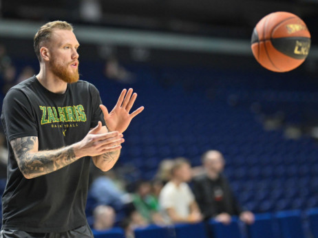 Litvanci oslabljeni na Eurobasketu: Brazdeikis operisan