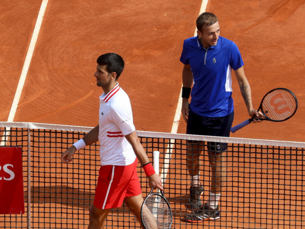 Novak Đoković i Danijel Evans, srpski i britanski teniser