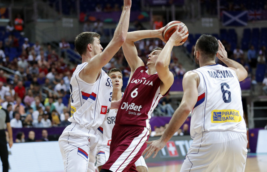 Kristaps Porzingis protiv Srbije 2017. godine