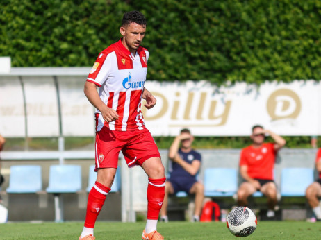 Miloš Veljković za TV Arena sport: Došao sam u Zvezdu da osvojim "duplu krunu" i igram Evropu, a ne da se...
