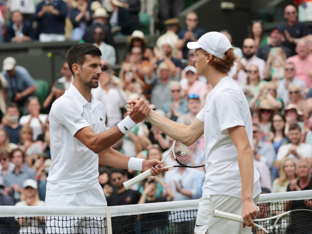 Janik Siner i Novak Đoković, na jednom od prethodnih Vimbldona