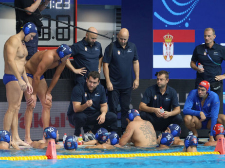 Srbija igra za novo finale Svetskog prvenstva u vaterpolu, njen arhetipski rival želi do iste obale