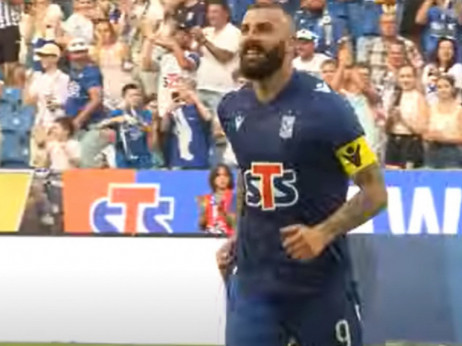 Leh samleo Breidablik i poslao je poruku Crvenoj zvezdi