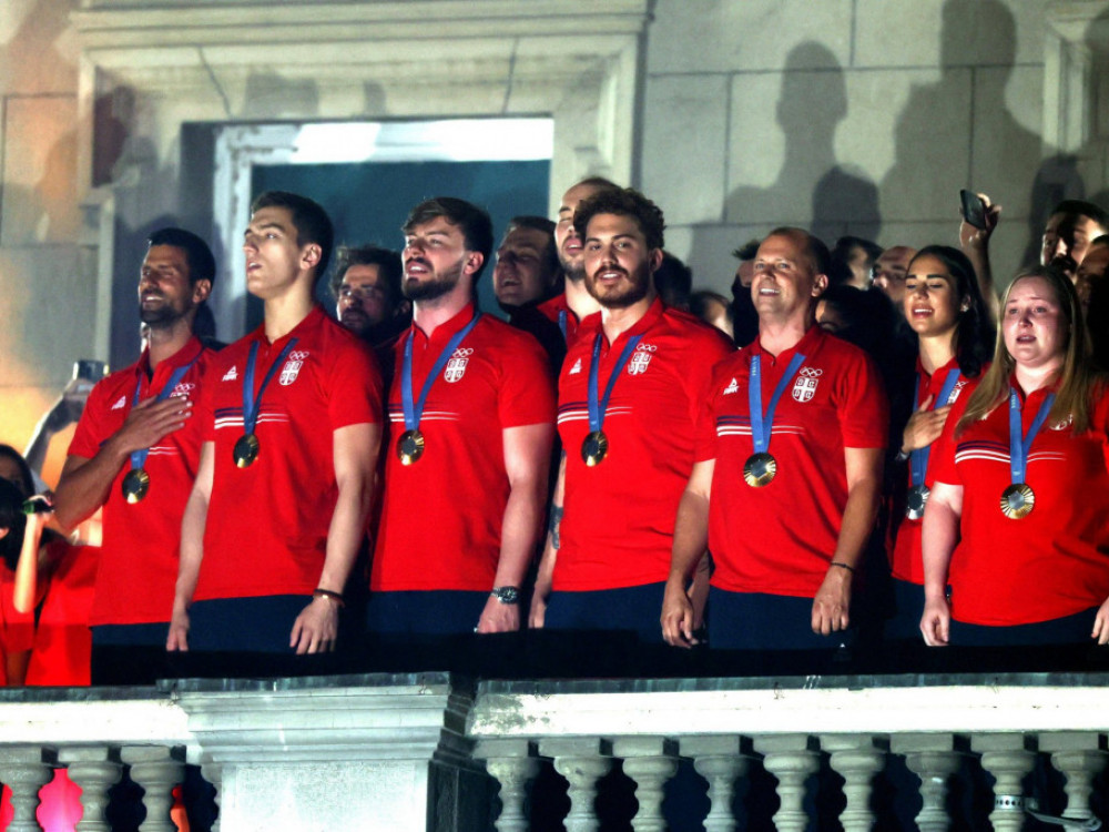 Srpski Olimpijci doček na balkonu