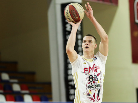 Filip Barna napunio koš Splita, pa na granici sa Hrvatskom platio kaznu zbog tri prsta