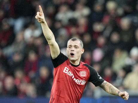 Ten Hag ipak pustio Džaku: Bivši kapiten Arsenala ponovo u Premijer ligi!