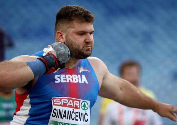 Sinančević nemoćan u finalu, neprikosnoveni Italijan odbranio evropski naslov