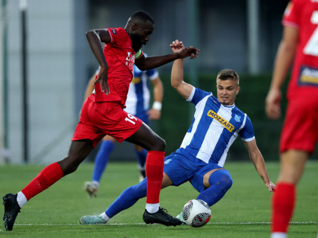Kakav maler za Javor, a kakva sreća za OFK Beograd: Nesrećan autogol za trijumf "romantike" u 90+7.