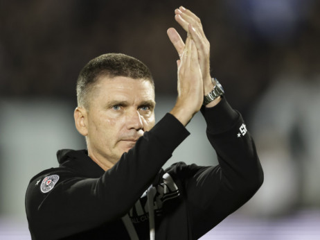 Partizan želi da se vrati na pobednički kolosek: Trener Blagojević utakmicu protiv Radnika posvećuje Draganu Manceu