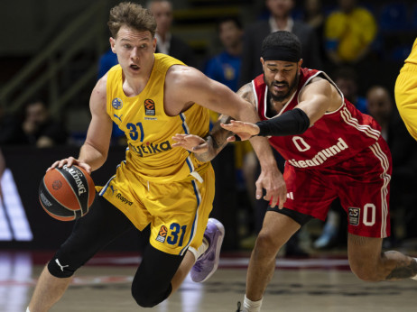 Rokas Jokubaitis napustio Makabi, Bajern ga zove