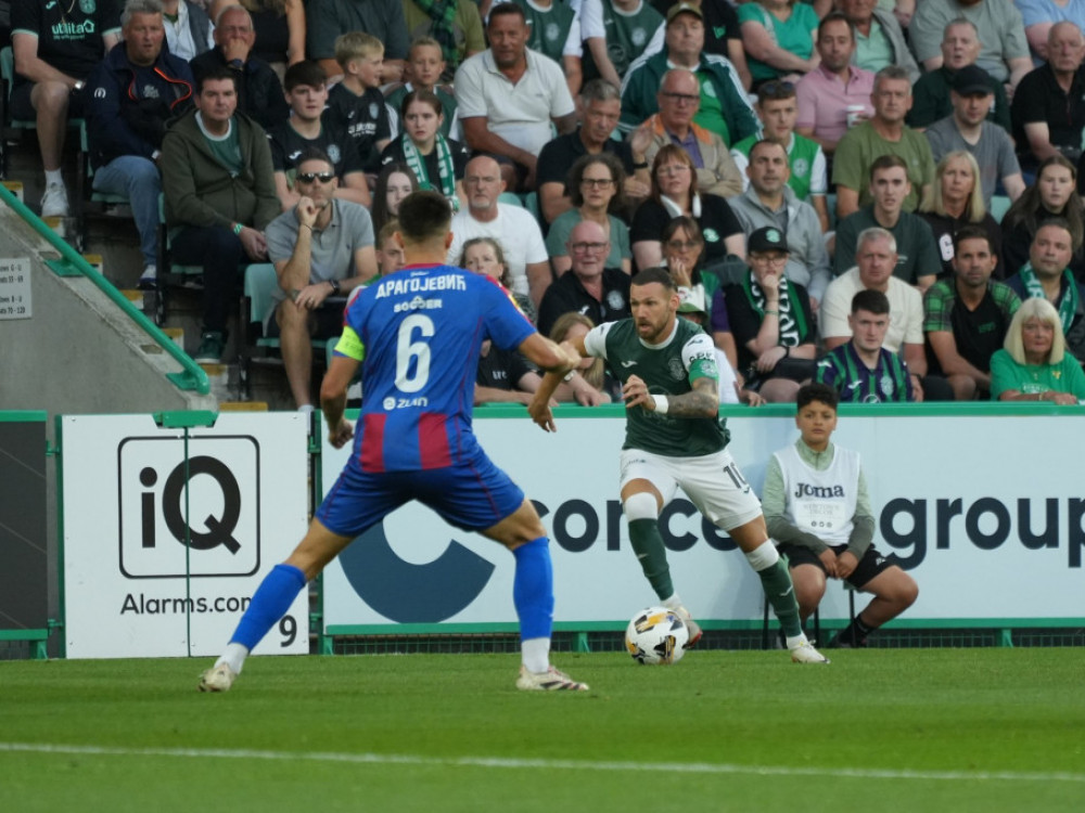 Vanja Dragojević, fudbaler Partizana, na revanšu sa Hibernijanom